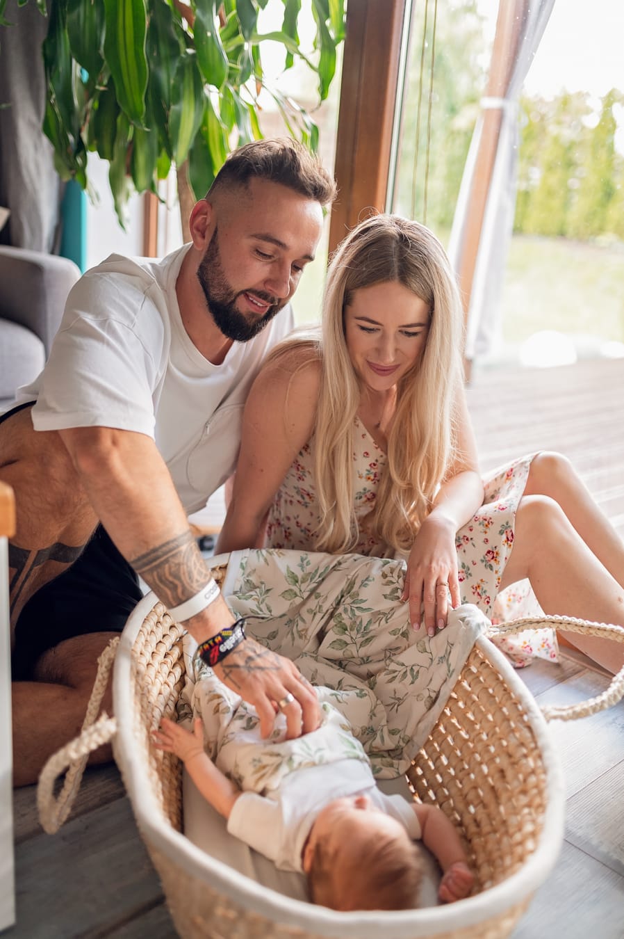 Niemowlę sesja niemowlęca w domu Gdańsk