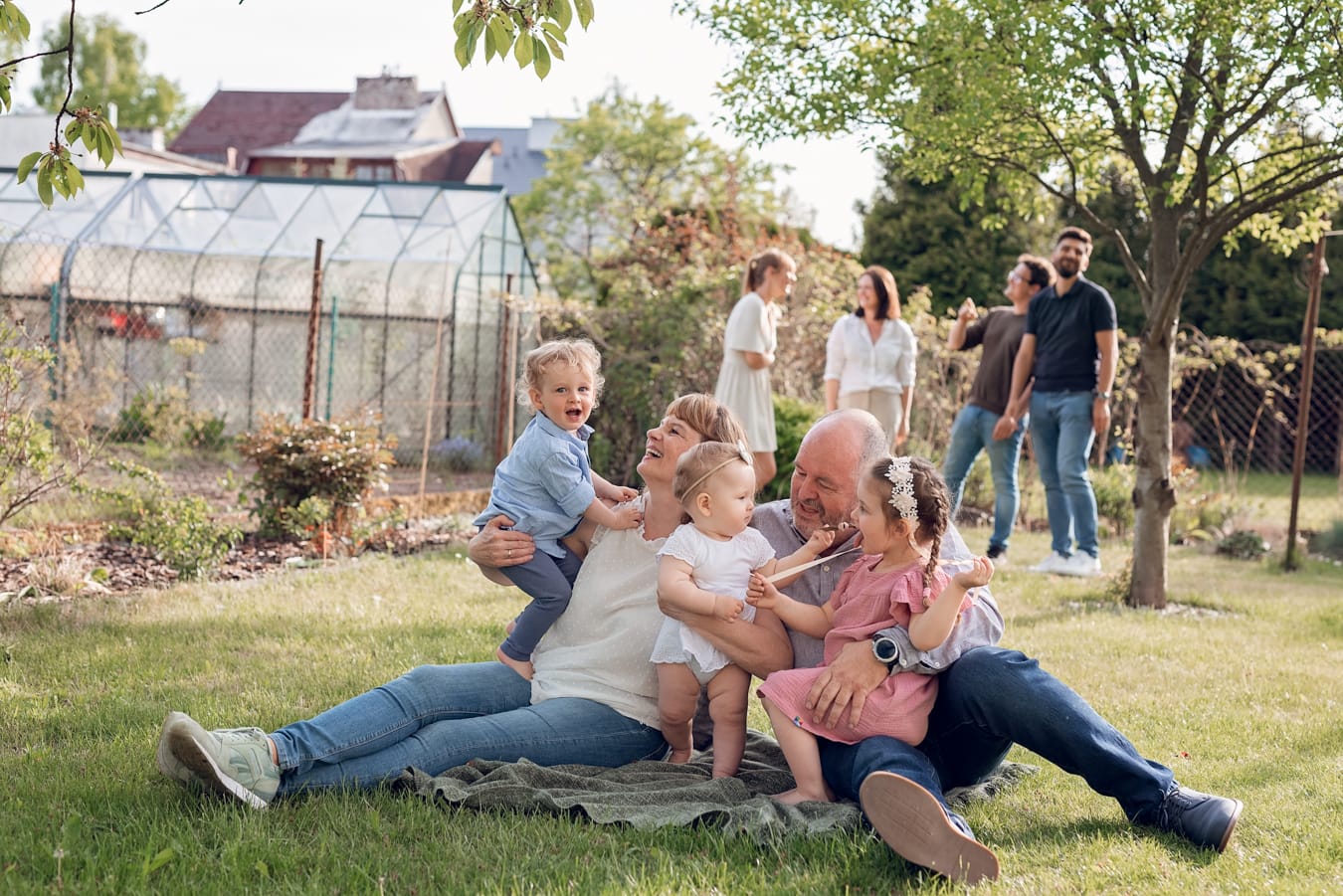 Sesja wielopokoleniowa - bliskość rodzinna i miłość przekazywana z pokolenia na pokolenie