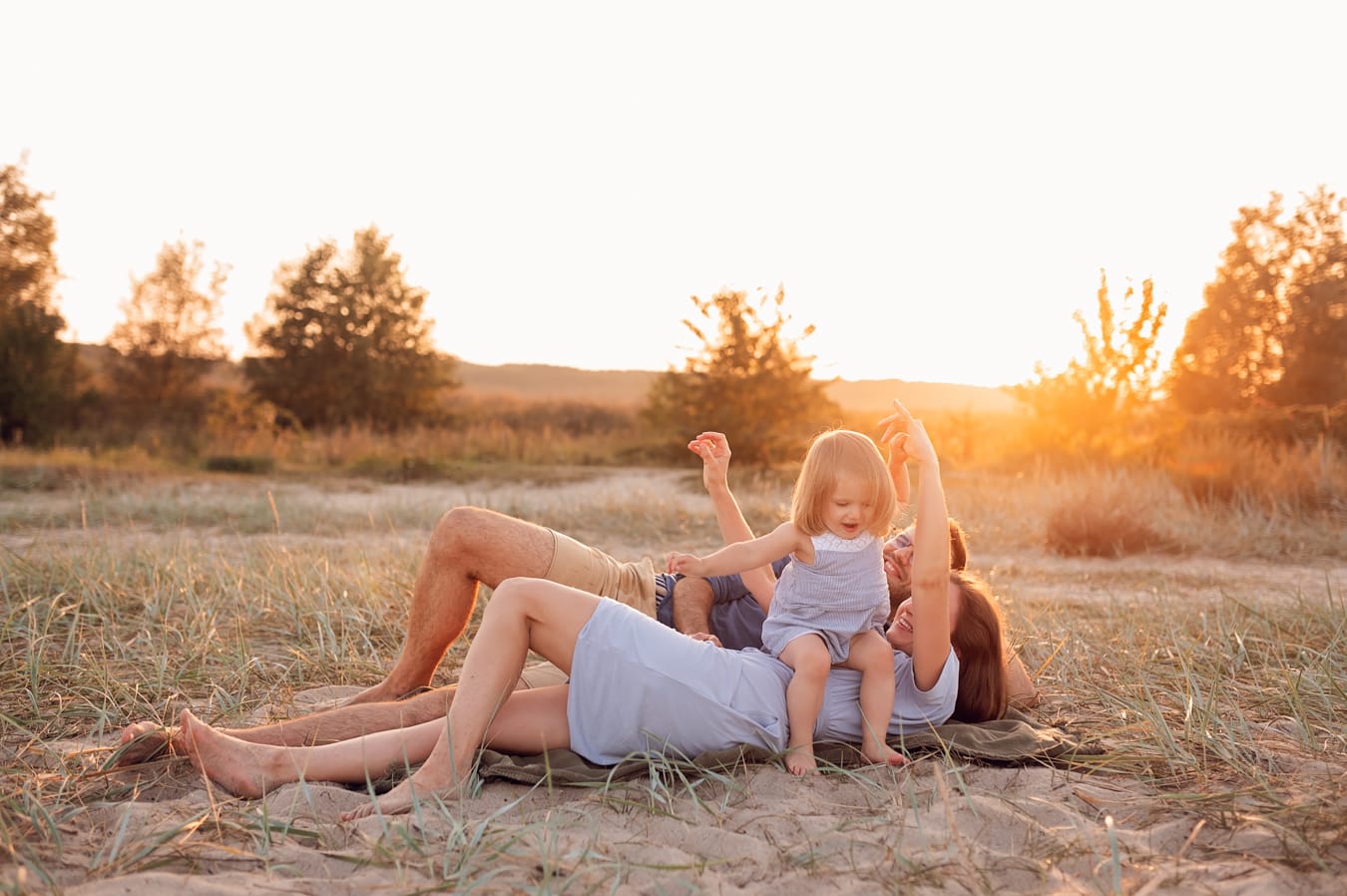 Rodzina na plaży sesja nad morzem Trójmiasto