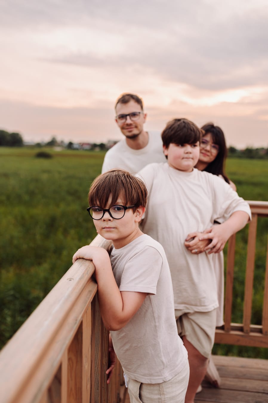 Rodzina na kładce Rewa sesja rodzinna Trójmiasto
