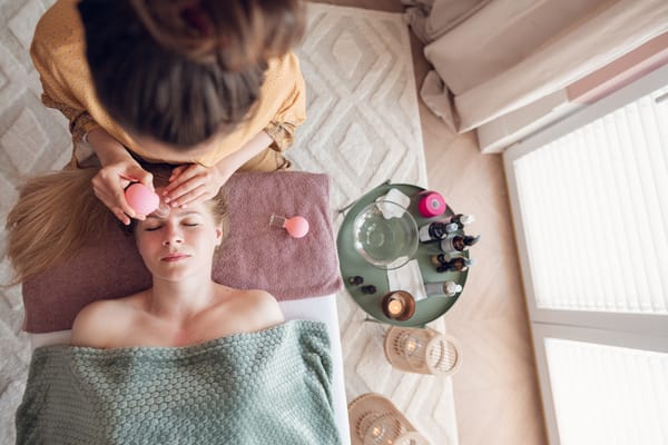 Naturalna sesja wizerunkowa dla terapeutki – odkryj swoje piękno i profesjonalizm, Gdynia